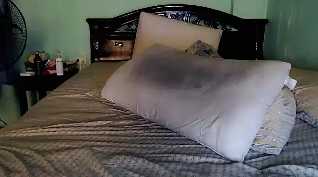 WantedSexslaves online show from March 13, 5:22 am