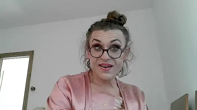 lilianashemale online show from March 14, 8:51 am