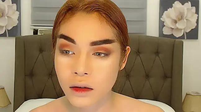SexFucktoryLily online show from December 29, 6:05 pm