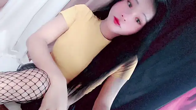 amomentoflust69 online show from February 23, 11:24 am