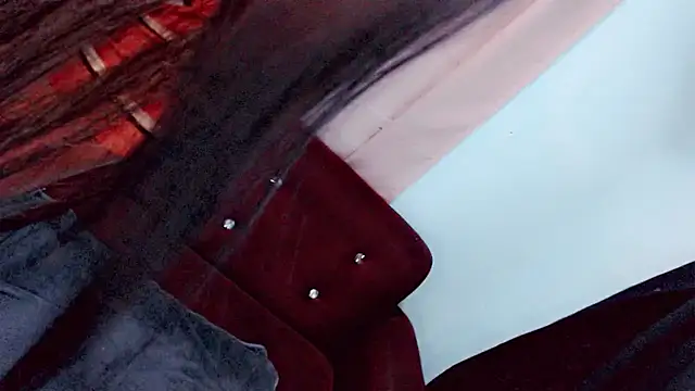 amomentoflust69 online show from March 13, 6:08 am