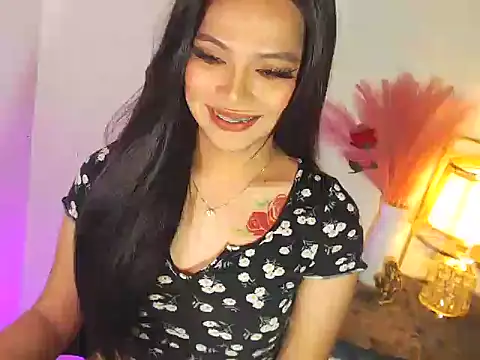 MajesticKitana online show from October 17, 6:39 am