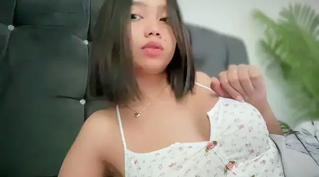 GenesisCastillano online show from March 9, 7:56 am