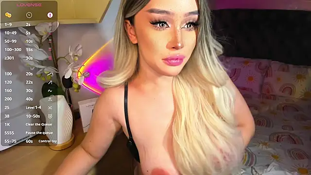 Miss mariahmonroe online show from December 7, 9:28 pm