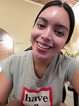 HotstuffCherrySummer online show from February 20, 9:55 am