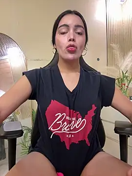 HotstuffCherrySummer online show from April 5, 10:57 am