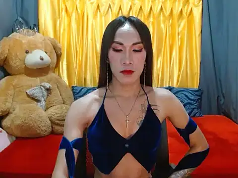 xxSexyBitch69xx online show from January 18, 9:36 am