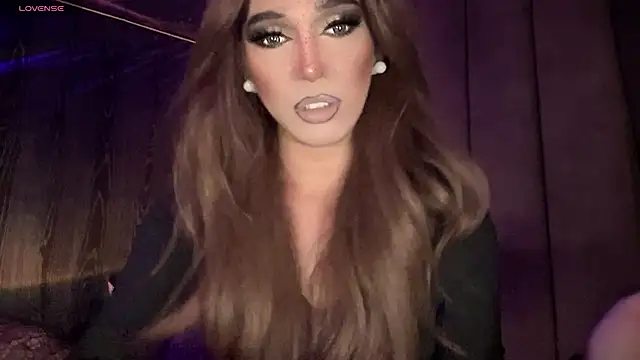 Lo la 69 online show from November 30, 11:18 pm