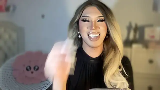 Ts glamxxxx online show from October 1, 4:46 am