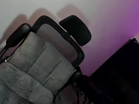 beatrice cums online show from February 6, 1:06 pm