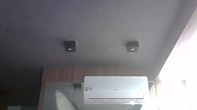 Skinny-Kitten online show from May 9, 6:24 pm