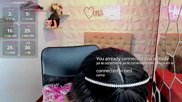 hurrencam online show from March 15, 1:06 pm