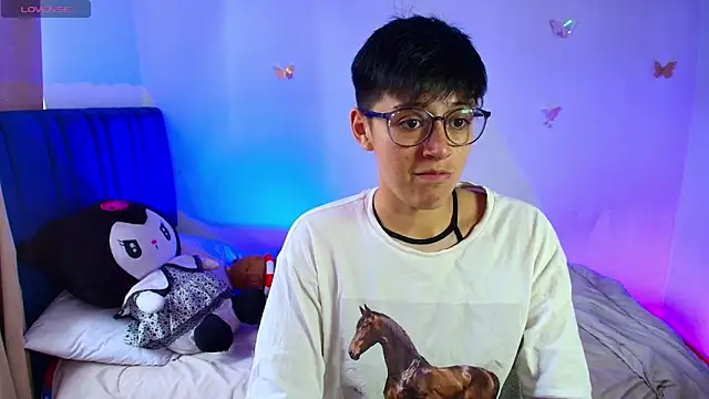 9 Fernanda 9 online show from March 17, 7:05 pm