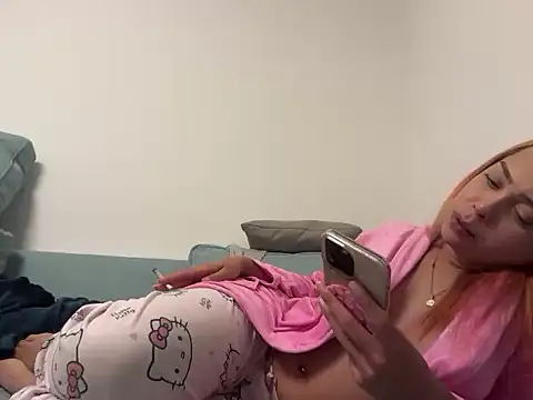 AishaF1 online show from November 11, 4:53 pm