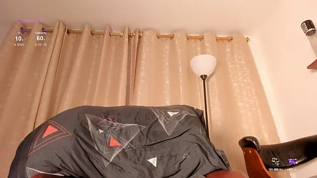 Snapshot of isabelsexysmile_ chatting on September 26, 12:40 am isabelsexysmile online show from September 26, 12:40 am